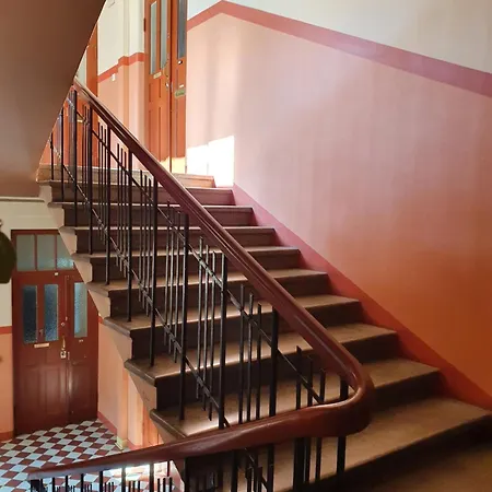 Lovely In An Art Nouveau Building * הלסינקי